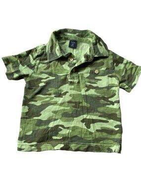Baby Gap Camouflage Short Sleeve Collared Shirt-Green-Size 2-GUC